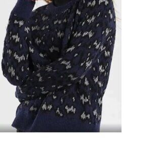 XS Athleta Animal Print Merina Wool Blend Sweater Soft Casual